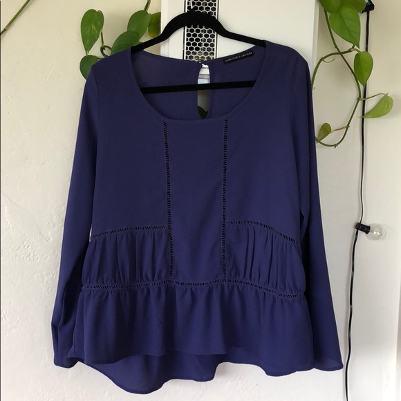 Harlowe & Graham peplum blouse - Picture 2 of 6